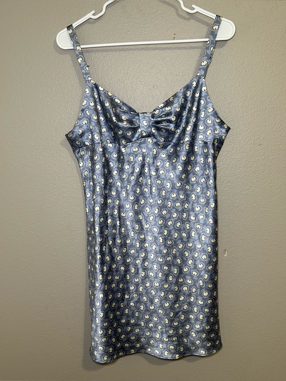 Victoria’s Secret Y2K Blue Satin Floral Print Mini Slip Dress Women’s Size Large